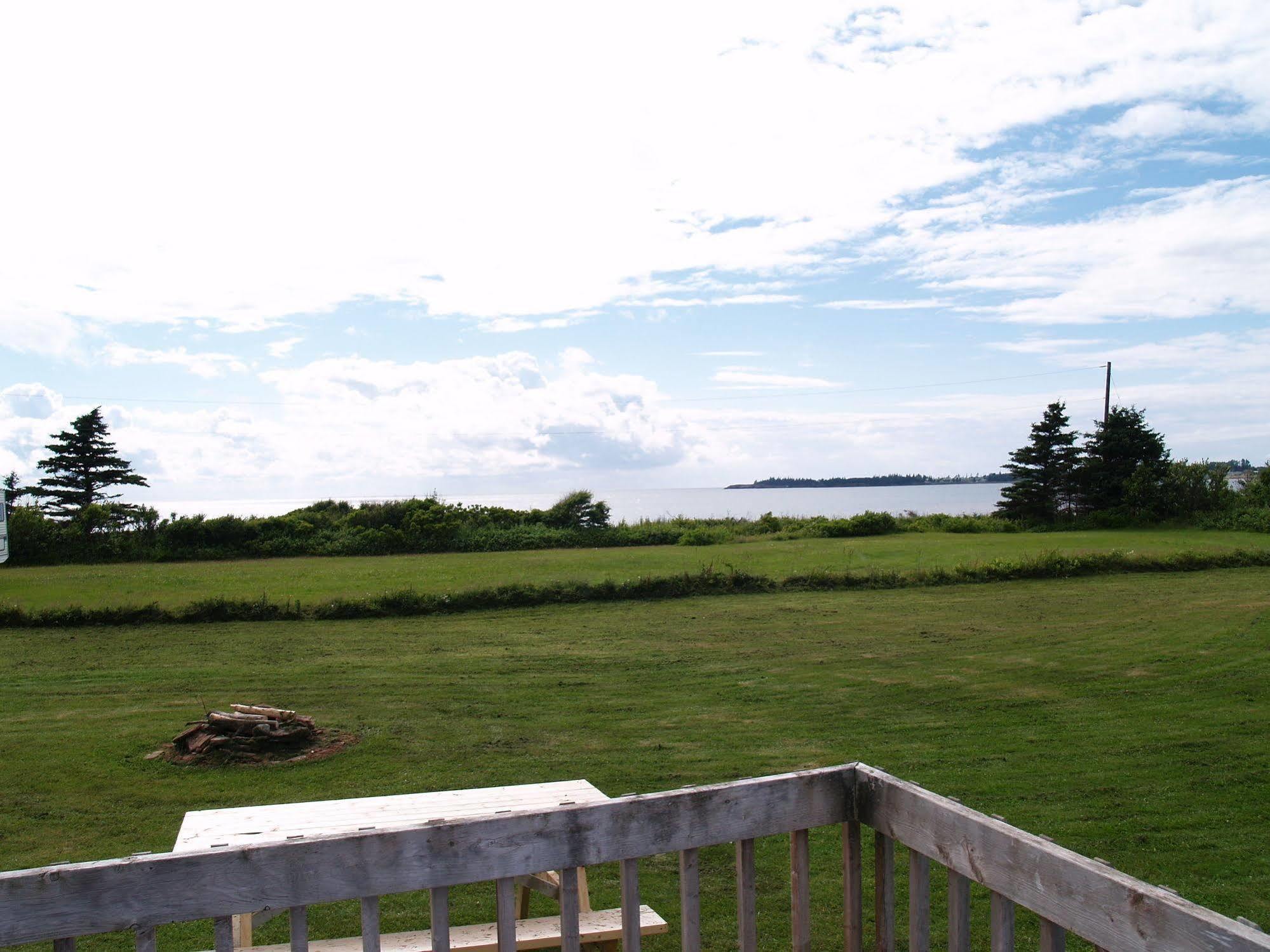 Cottages On Pei-Oceanfront Bedeque ภายนอก รูปภาพ