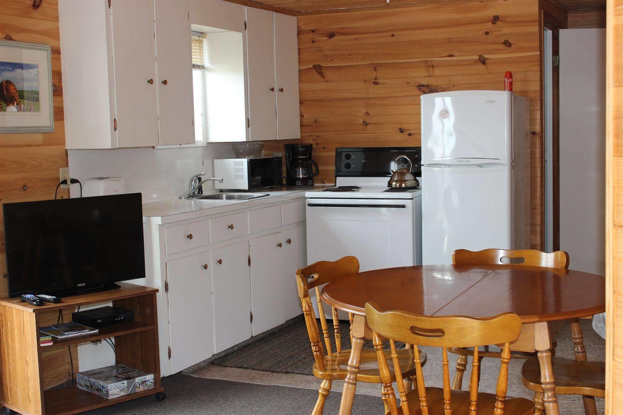 Cottages On Pei-Oceanfront Bedeque ภายนอก รูปภาพ