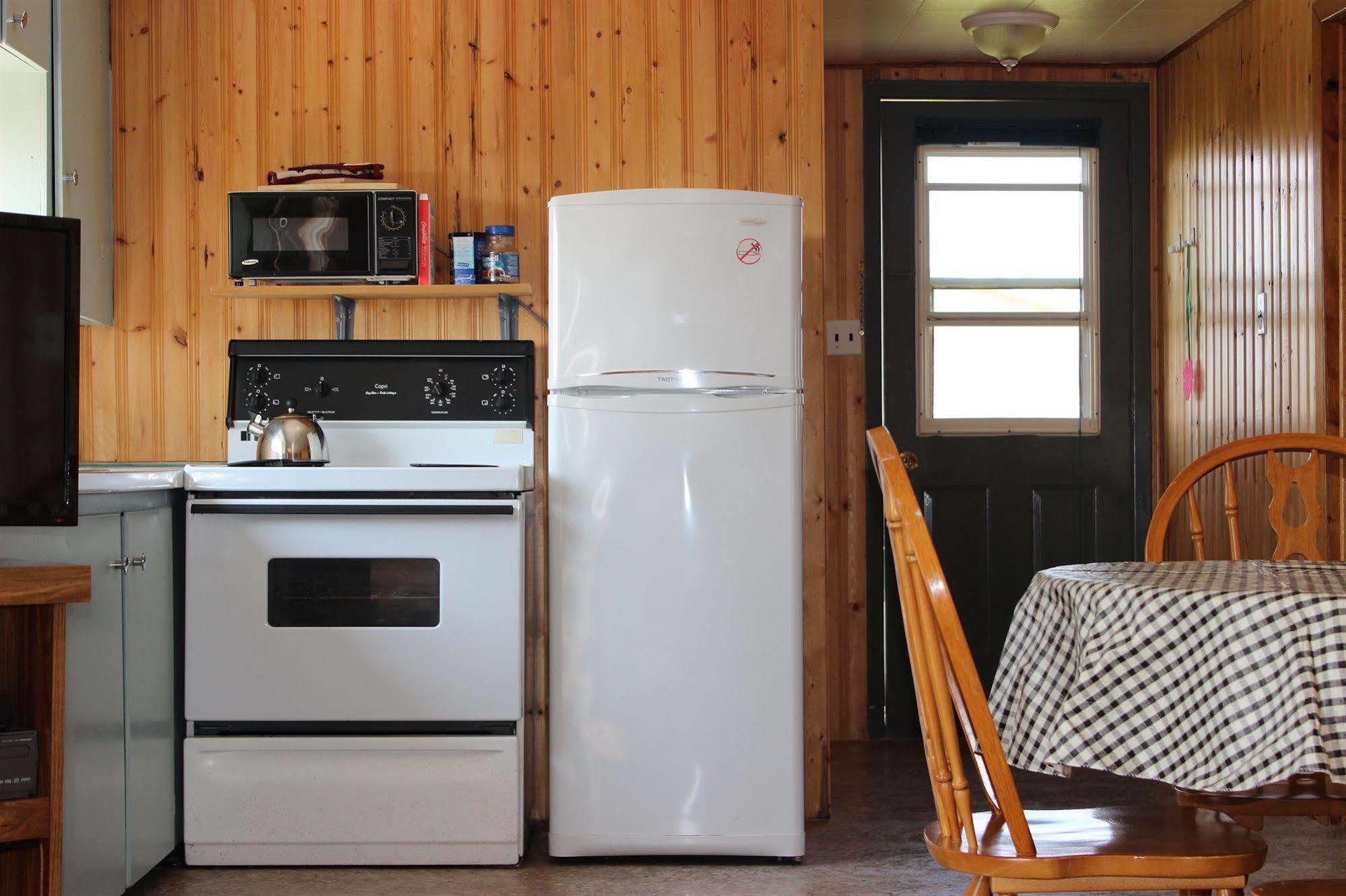 Cottages On Pei-Oceanfront Bedeque ภายนอก รูปภาพ